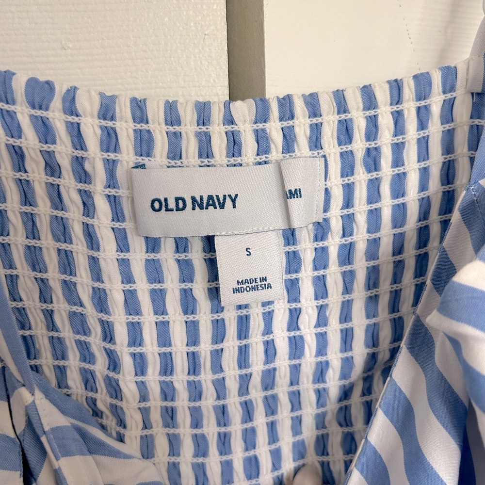Women’s striped dress - Old Navy - NWOT -S - Picture 2 of 2
